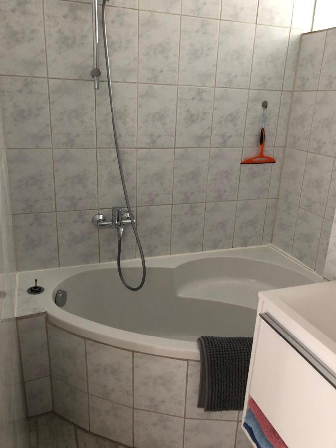 Haus-Katharina Apartment Cologne Luaran gambar
